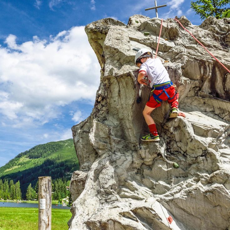 Magic Mountains Zauchensee · Familienurlaub im Hotel Sportwelt